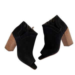 VINCE CAMUTO Fedrilla Black Leather Open Toe Heel Side Zipper Booties Size 6.5